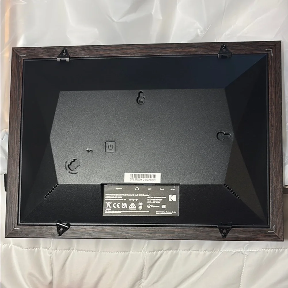 Kodak Classic Photo Frame 10 inch Wi-Fi Enabled